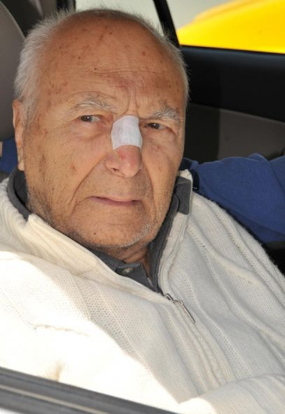 Ünlü yönetmenin burnu kırıldı  - Resim: 3