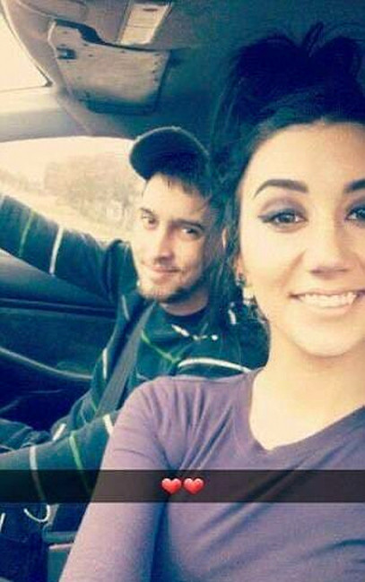 Sevgilisiyle oğlunu yalnız bıraktı eve döndüğünde oğlu yatağında bu haldeydi - Resim: 2