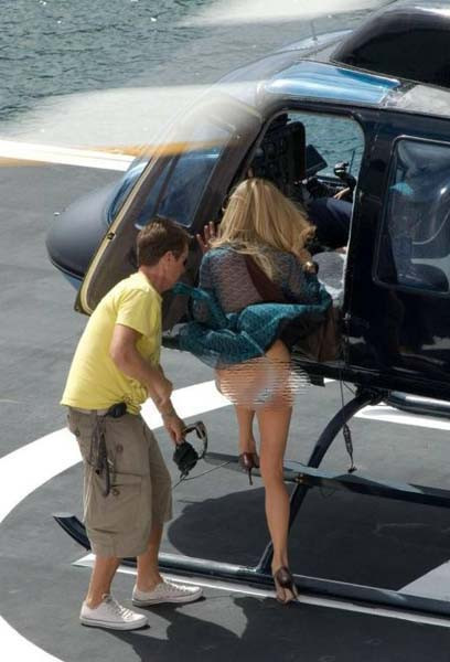 Rüzgar esti eteği başına geçti - Resim: 2