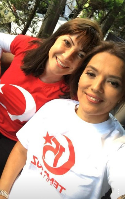 15 Temmuz'da köprüye bakın hangi ünlü isimler gitti! - Resim: 4