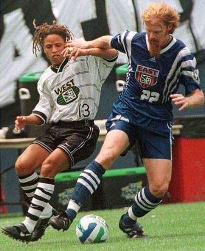 Futbolcuların en kötü saçları - Resim: 3