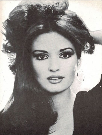 Müjde Ar'ın sinemaya dair itirafları şok etti! 'Öpüşürken hiçbir şey hissetmezdim' - Resim: 4