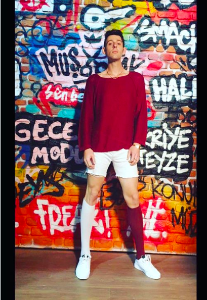 Masterchef Rıfat Yurttaş kimdir kaç yaşında saçları protez mi? - Resim: 0