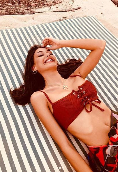 Dilan Çiçek Deniz'in zayıflığı olay olunca açıkladı! Kemikleri sayılıyordu - Resim: 4