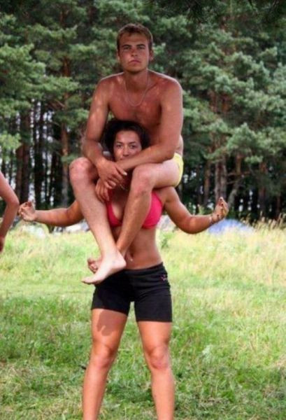 Fermuarının açık kaldığını fark etmedi - Resim: 1