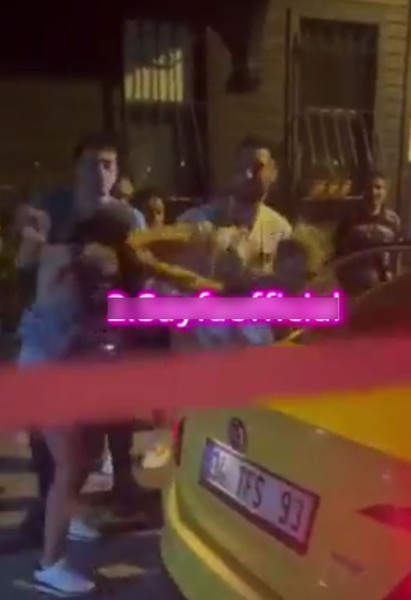 O görüntülere görünce ağzınız açık kalacak! Melisa Döngel'den sokak ortasında çok konuşulacak kız kavgası - Resim: 3