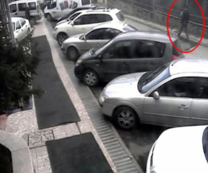 Canlı bomba kargocu kılığında gitmiş - Resim: 2