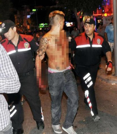 Turistlerin eğlenceli gecesi kanlı bitti - Resim: 2