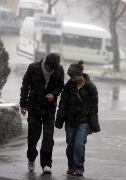 Çamlıca beyaz örtüye büründü! - Resim: 3