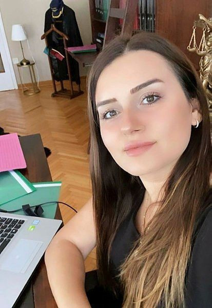 Eski nişanlısının katlettiği Avukat Dilara Yıldız aylar önceden vasiyetini bırakmış! Aileyle 'subayım' diye tanışmış - Resim: 3