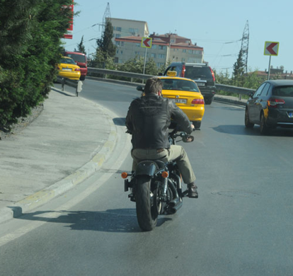 Kıvanç böyle görüntülendi - Resim: 4