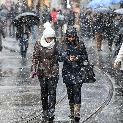 Meteorolojiden 27 il için sarı kodlu uyarı! Kar ve sağanak yağış çok fena bastıracak - Resim: 1