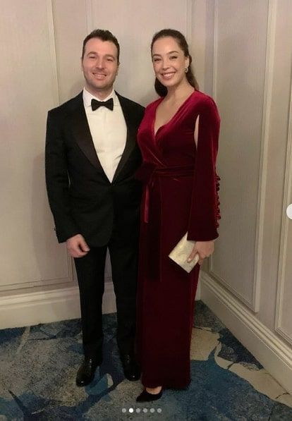 Dünya güzeli Azra Akın'dan yeni proje müjdesi setlere geri dönüyor - Resim: 1