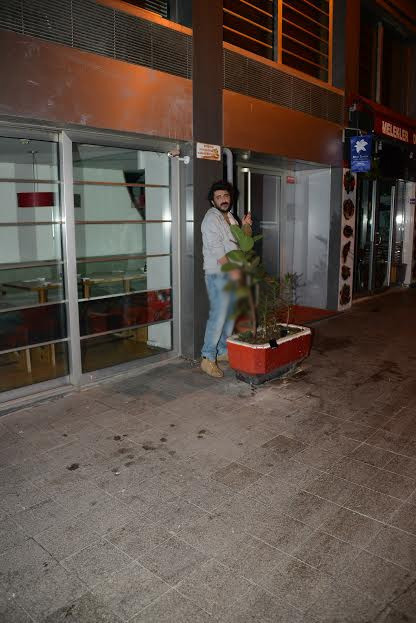 Ünlü oyuncudan sokak ortasında skandal hareket - Resim: 3