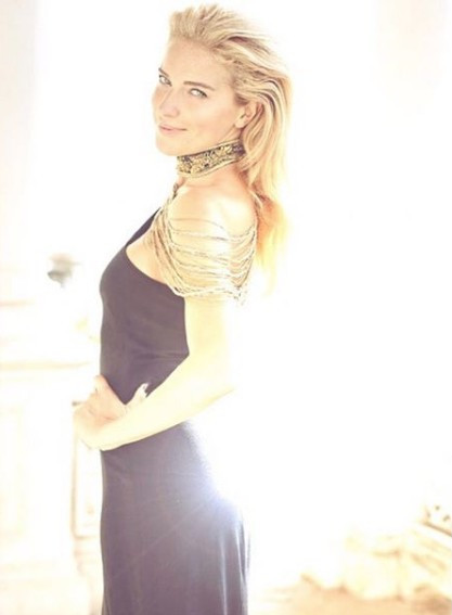 Burcu Esmersoy o soruyu duydu deliye döndü  - Resim: 3