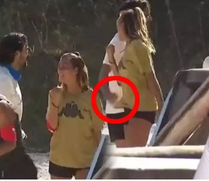 Survivor'da 'şiddet' olayı! Yaşananlar şoke etti seyirci ayağa kalktı! Demet Akalın: Acun diskalifiye et, yeter! - Resim: 4