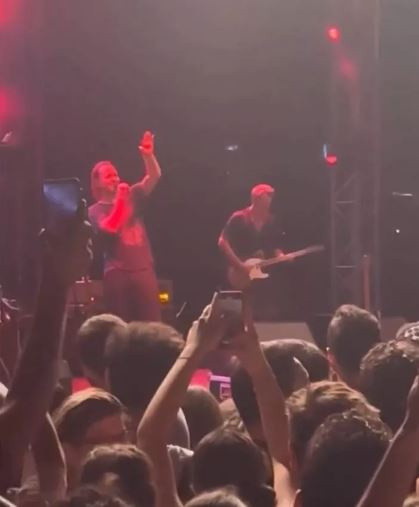 Duman grubu solisti Kaan Tangöze: Ekonomi o kadar s.çtı ki seçime kadar böyle devam edelim sonra... - Resim: 0