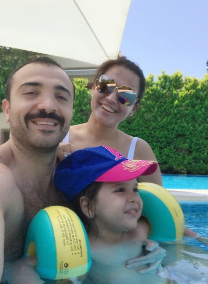 Okan Kurt Demet Akalın'a veda etti gözyaşlarını tutamadı - Resim: 4