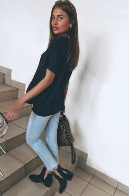 Üzerindeki tişört ele verdi Rus manken tutuklandı - Resim: 4