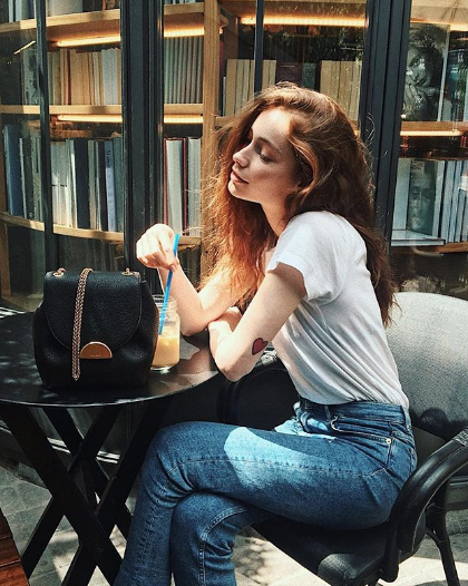 Survivor'da ödülü kaptı sevgilisiyle dudak dudağa poz verdi - Resim: 2