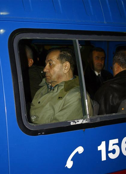 Balyoz sanıkları böyle görüntülendiler - Resim: 4