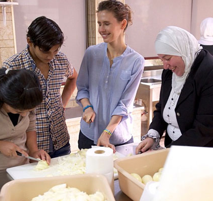 Esma Esad'ın bilekliği olay oldu - Resim: 1