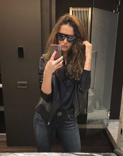 Emina Sandal'dan Musti’ye ‘yastıklı’ taş - Resim: 3