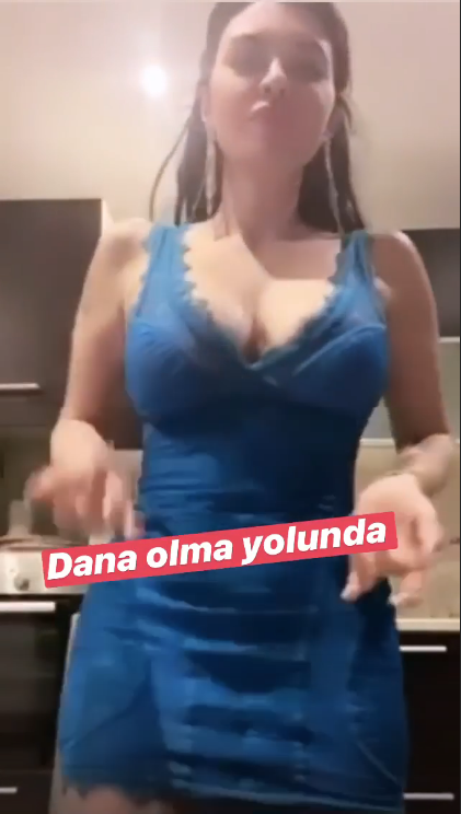 Göğüslerine Ebru Polat'ın baş harfini yazdı! O da kalça dansı yaptı - Resim: 2