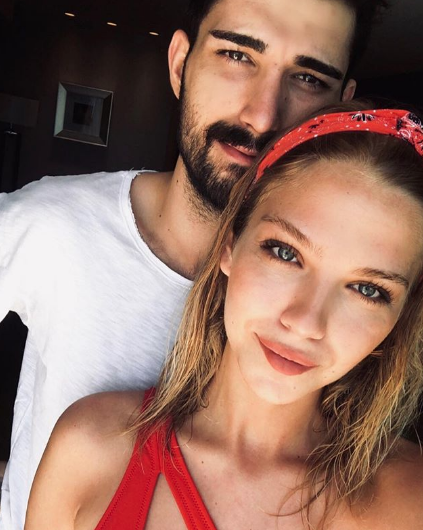 "İdo'nun ayaklarını yıkar mısın" sorusuna Yasemin Şefkatli'den çok konuşulacak cevap - Resim: 4