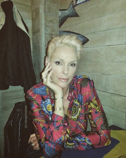 54 yaşında hamile kalmıştı! 15 yaş küçük aşkıyla ortaya çıktı - Resim: 1