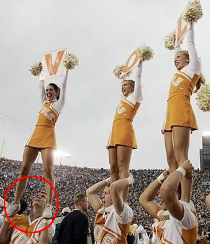 İşte çaktırmadan bakanlar... - Resim: 3