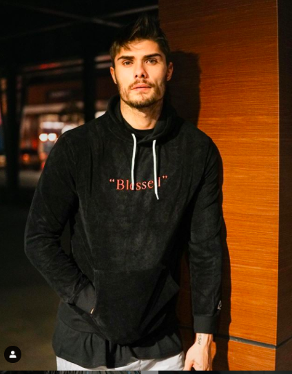 Barış Murat Yağcı boyu kaç aslen nereli Barış Murat Yağcı ailesi kimdir? - Resim: 2