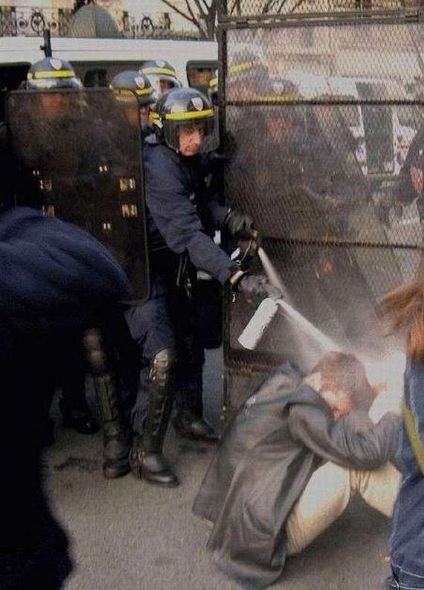 Polislerin başına gelen korkunç olaylar! - Resim: 2