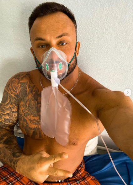 Koronavirüse inanmadığını söyleyen sosyal medya fenomeni koronavirüsten öldü - Resim: 2