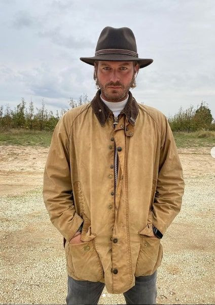 Kıvanç Tatlıtuğ'un yeni dizisi Bir Denizaltı Hikayesi'ndeki partneri bakın kim - Resim: 1