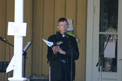 30 yıllık papaz adını Ahmet olarak değiştirdi - Resim: 2