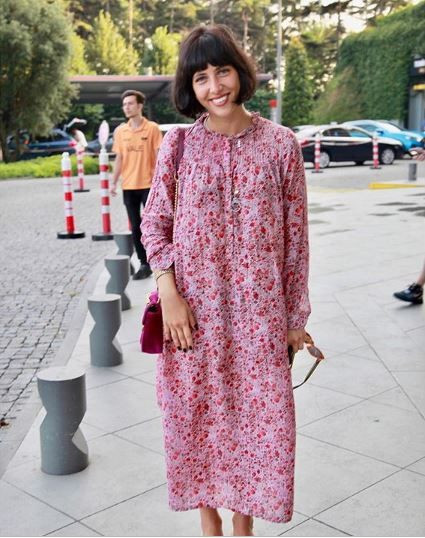 Hülya Avşar'ın kızı Zehra Çilingiroğlu kıyafetiyle sosyal medyanın dilinde! - Resim: 3