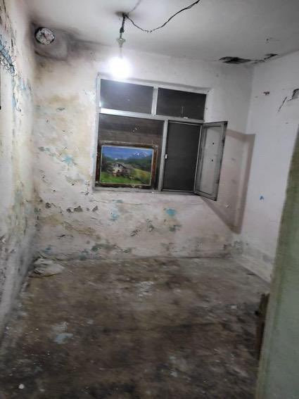 İstanbul'da 4 bin liraya kiralık eve bakın! Ucuz ev buldum diye sevindim köpek bile durmaz - Resim: 3