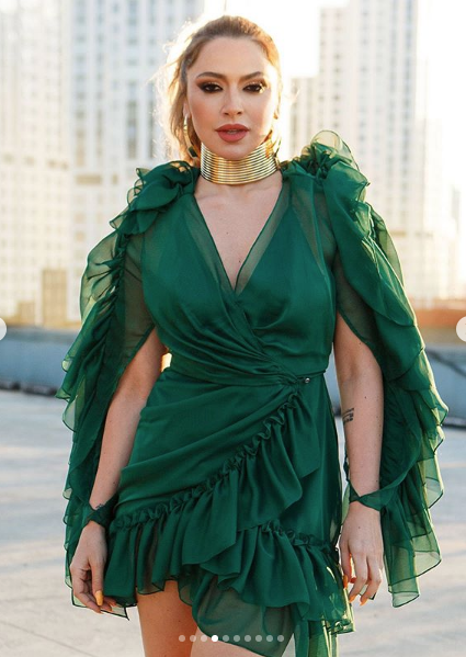 Hadise'nin sıfır makyaj fotoğrafı rekor kırdı! Cesur paylaşımlarını solladı - Resim: 3