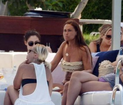 Hülya'nın kamuflaj günleri başladı! - Resim: 1