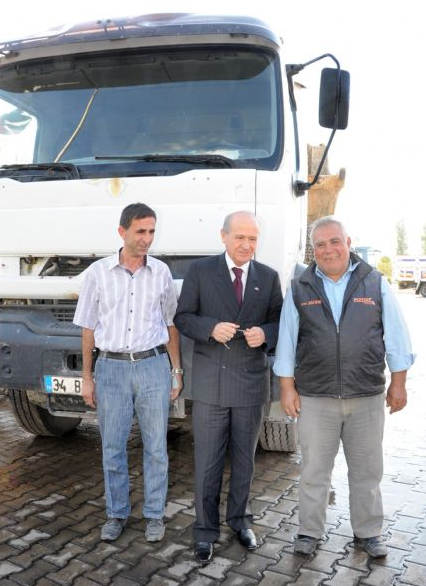 Bahçeli'den kahkahalı kamyoncu sohbeti - Resim: 1