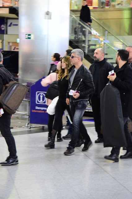 İlk kez el ele görüntülendiler - Resim: 2