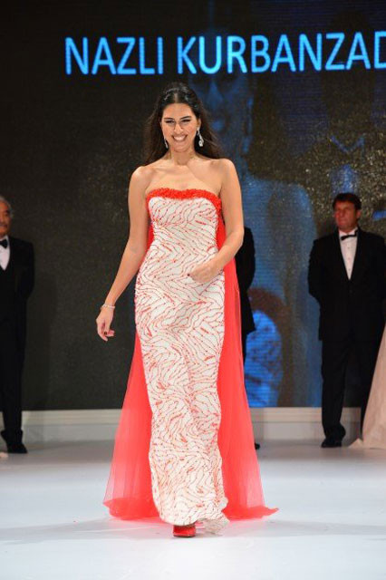 Ali Sunal ikinci kez evleniyor işte herkesten sakladığı nişanlısı - Resim: 3