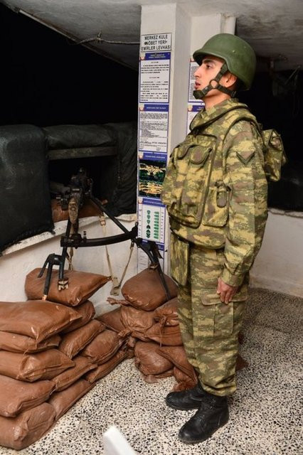 Mehmetçiğe yılbaşı sürprizi! - Resim: 2