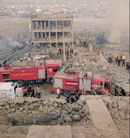 Cizre patlaması olay yerinden ilk görüntüler korkunç - Resim: 4