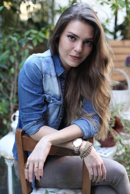 Burcu Esmersoy'un göbek adı bakın ne? - Resim: 1