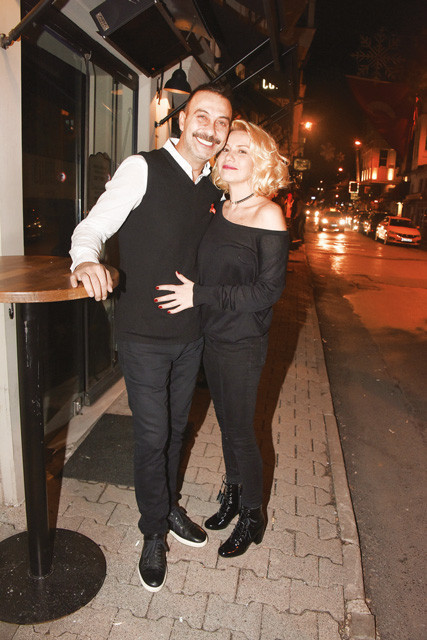 Büyük skandal Hakan Yılmaz ve eşine otel lobisinde dayak! - Resim: 1