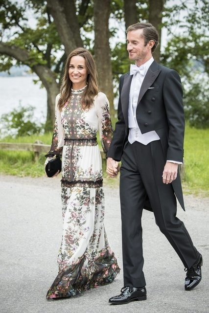 Pippa Middleton'un elbisesine Türk imzası! - Resim: 4