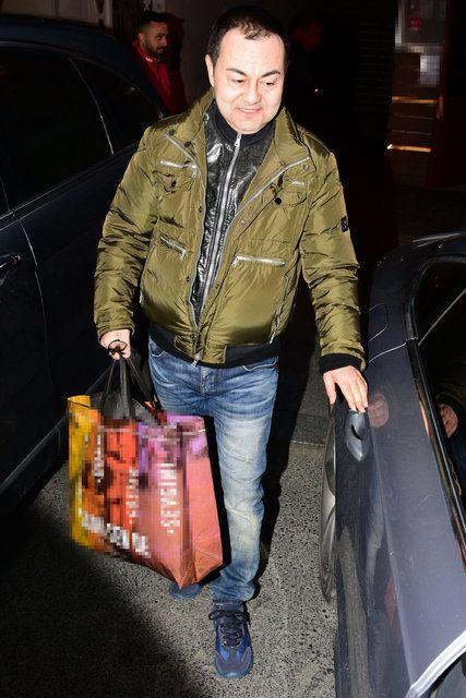 Serdar Ortaç eski eşi unuttu Bebek'te mekan çıkışı sevgilisiyle fena yakalandı! - Resim: 4