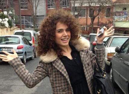 Ceyda Ateş yeni imajı şaşırttı - Resim: 3